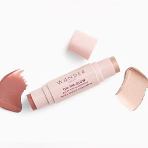 Wander Beauty On-The-Glow Blush and Illuminator - Dusk & Nude Glow NEW SEALED